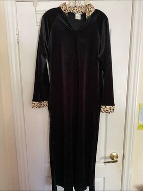 Black Velvet Long Robe with Leopard Trim